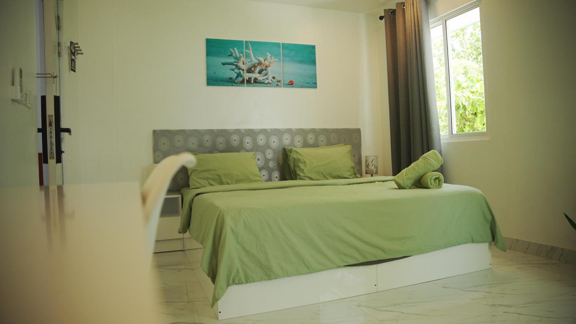Empyrean Stay, Maldives * Thulusdhoo